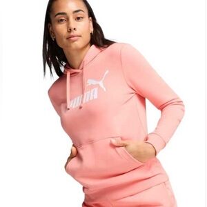 PUMA Women's Pink Hoodie.         ⚠️⬇Pay attention to the details of the garment